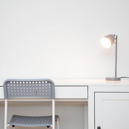 Central Ashford Stay - Contractors & Families Welcome - Free Parking Eksteriør bilde