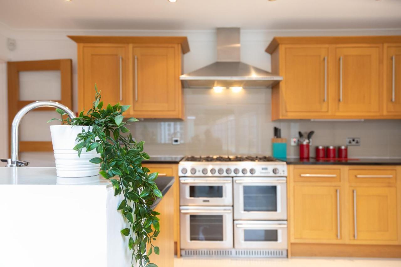 Central Ashford Stay - Contractors & Families Welcome - Free Parking Eksteriør bilde
